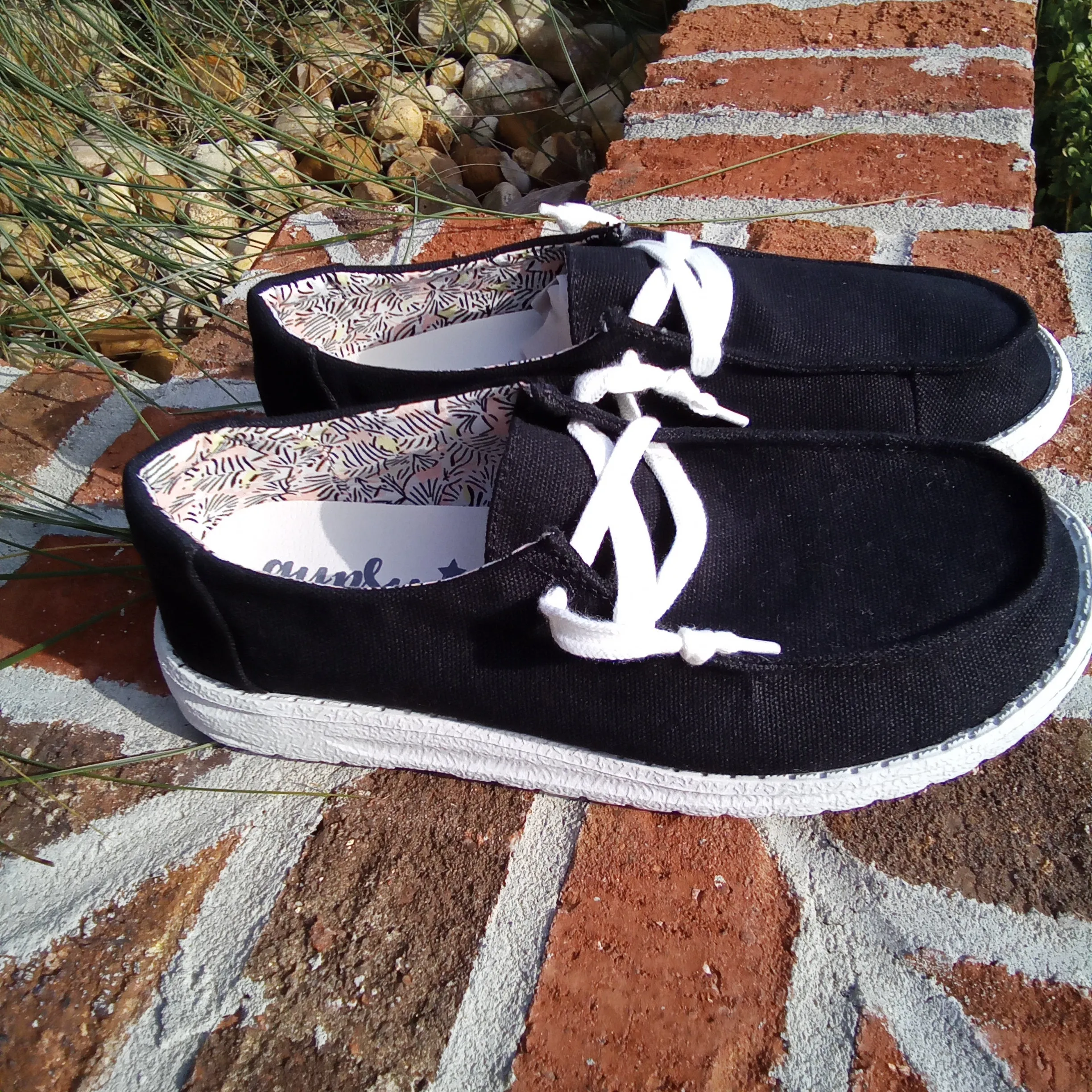 Black and White Slip Ons | Gypsy Jazz Holly4