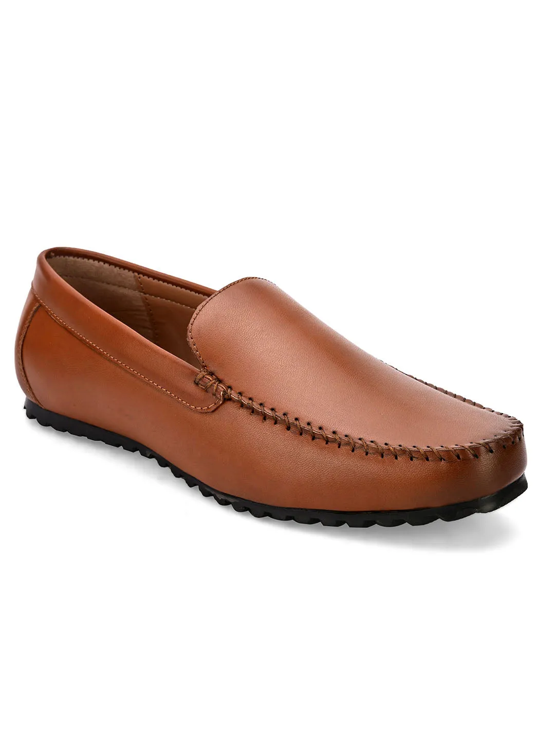 Dart Tan Solid Loafers