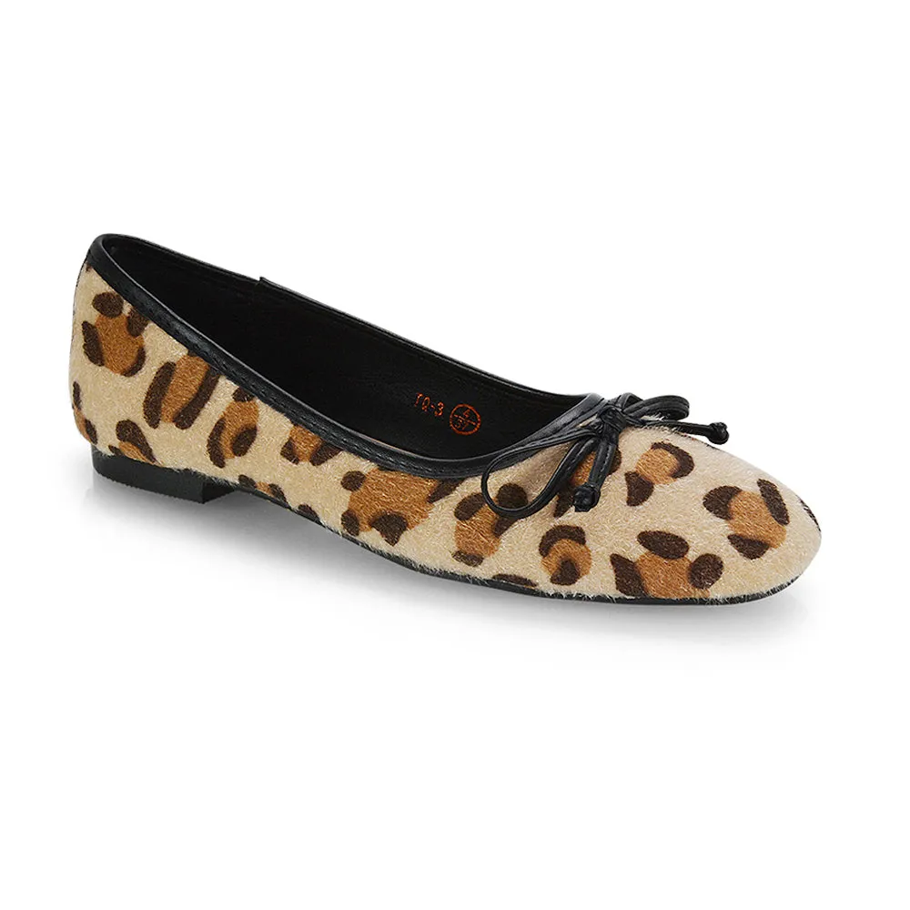 Lizzy Bow Detailing Flat Square Toe Ballerina Pump Shoes in Leopard