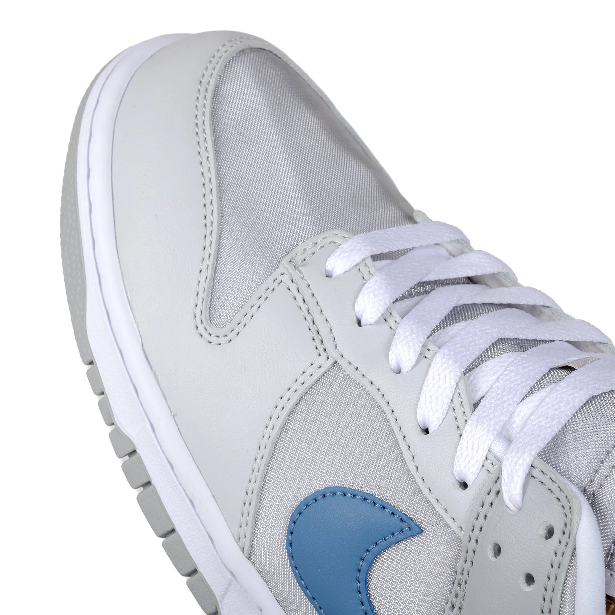 Nike Dunk Low "Silver Surfer" Metallic Silver/Aegean Storm HF0391-001